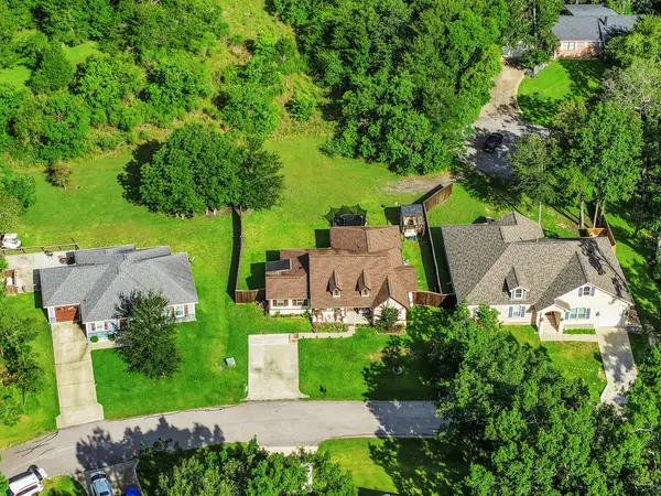 116 S Pine Harbour Drive, Coldspring, TX 77331