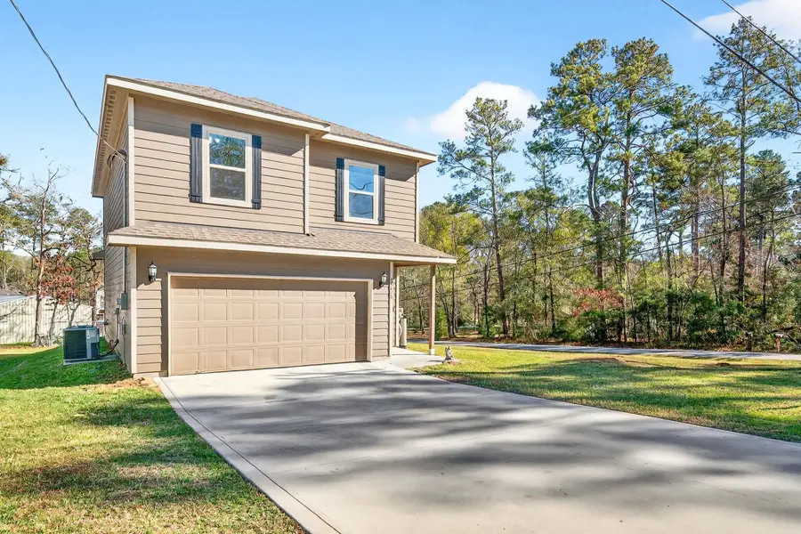 15678 Holly Drive, Montgomery, TX 77356 - #2