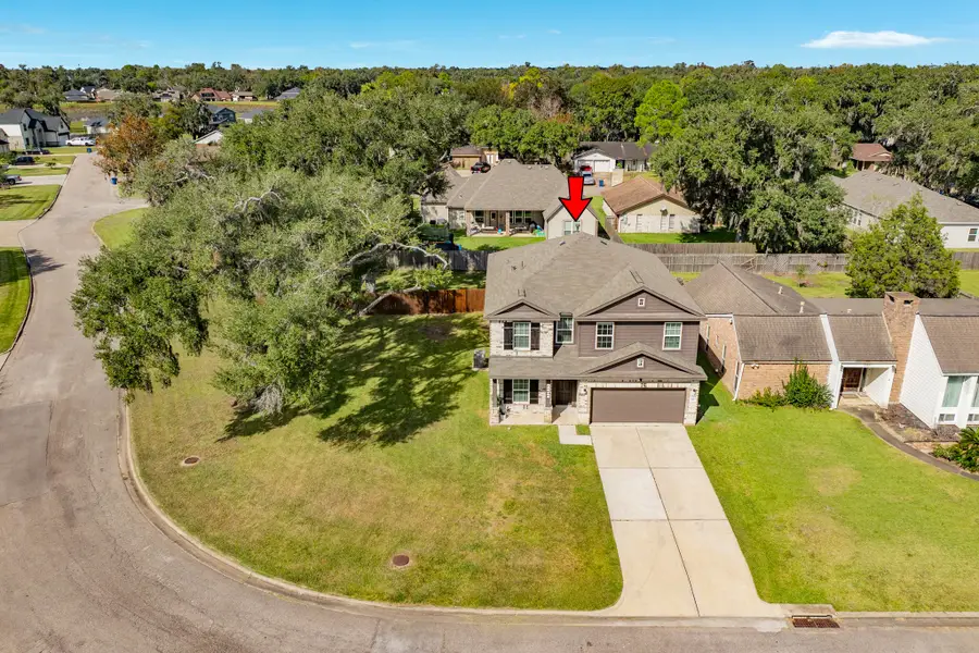 252 Twin Lakes Boulevard W, West Columbia, TX 77486 - Image #2