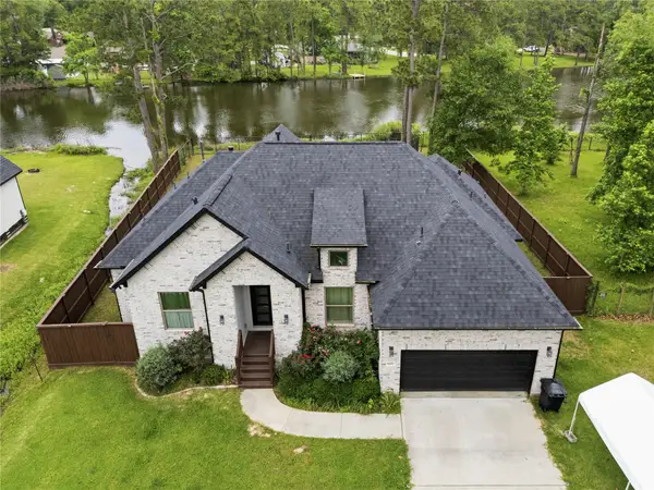1002 Four Fountains Street, New Caney, TX 77357