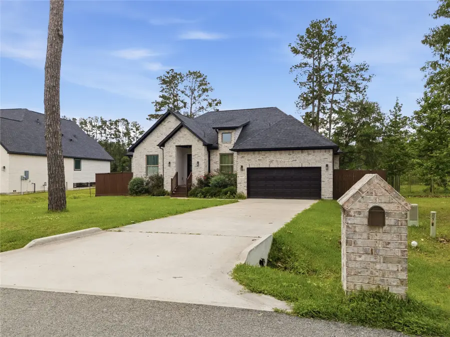 1002 Four Fountains Street, New Caney, TX 77357 - #2
