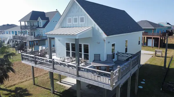 2836 Gulfview Lane, Crystal Beach, TX 77650