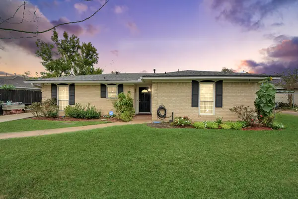 2443 Lauder Road, Houston, TX 77039