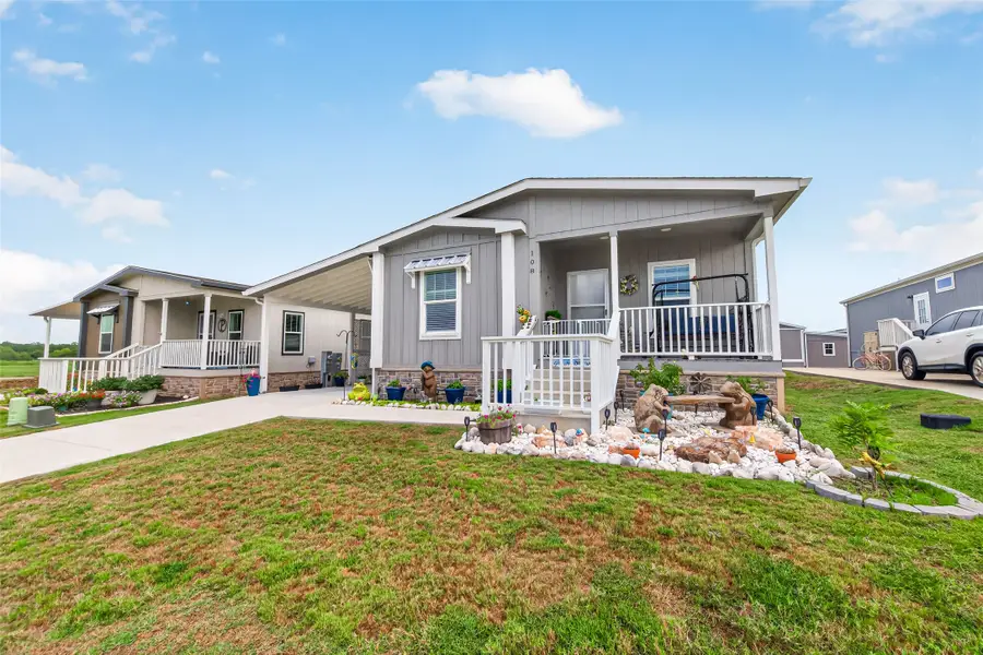 108 Trail Ride Way, Willis, TX 77318 - #2