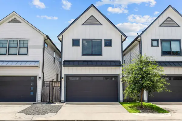 114 E 33rd Street #B, Houston, TX 77018
