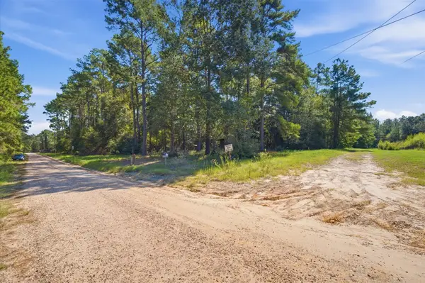 326 Veteran Lane Lane, Livingston, TX 77351
