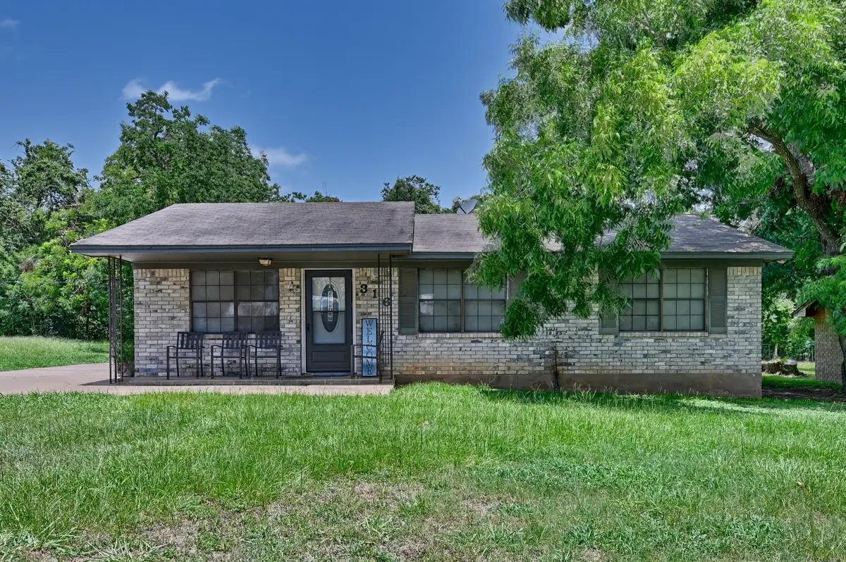316 Johnson Street, Brenham, TX 77833 - #1