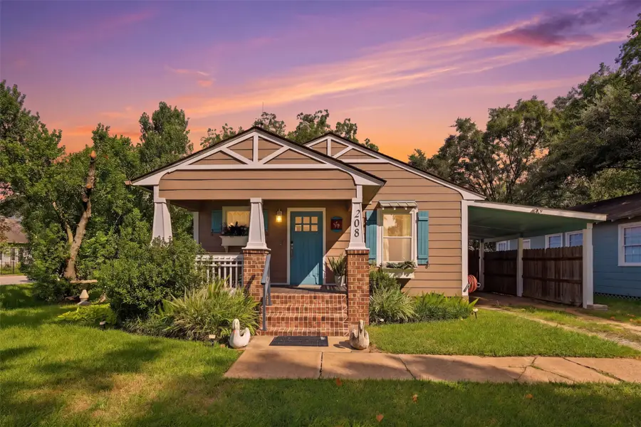 208 Mcphail Street, Tomball, TX 77375 - #2