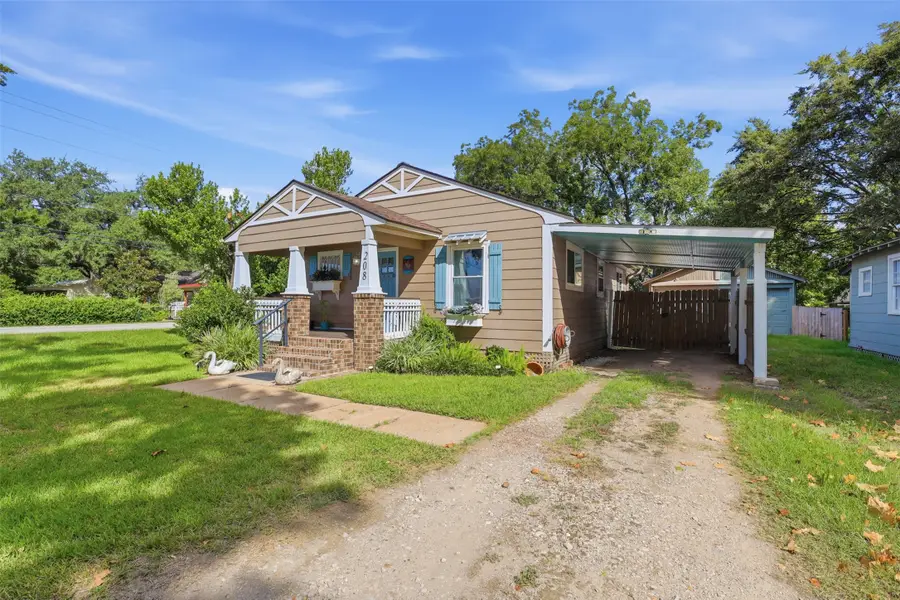 208 Mcphail Street, Tomball, TX 77375 - #3