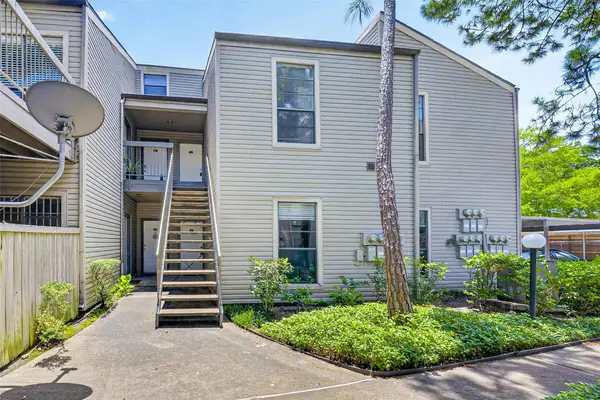 9707 Richmond Avenue #44, Houston, TX 77042