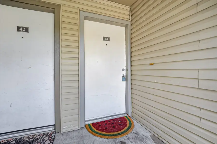 9707 Richmond Avenue #44, Houston, TX 77042 - #2