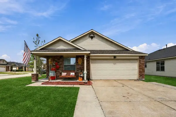5211 Ginseng Drive, Baytown, TX 77521