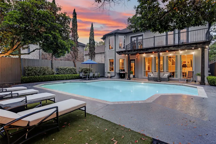 4909 Spruce Street, Bellaire, TX 77401 - #2