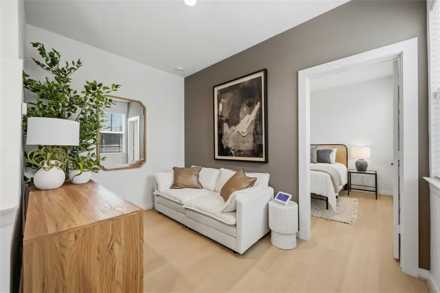 817 Thornton Road #E, Houston, TX 77018 - #3