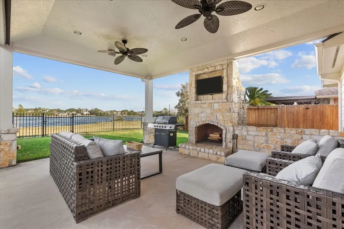 3284 Gladewater Lane, League City, TX 77573 - Image #1