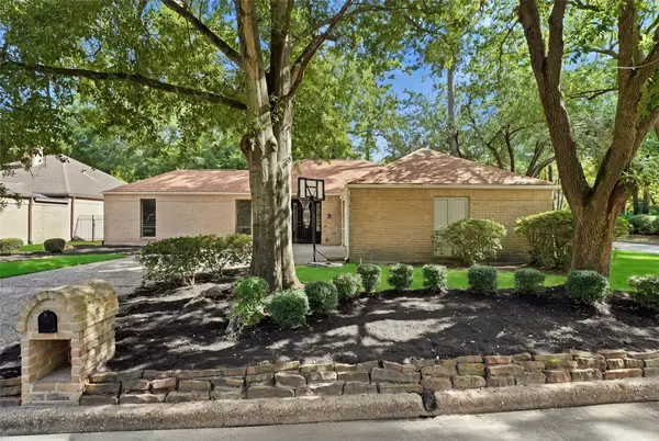 3111 Breezy Pines Court, Kingwood, TX 77339