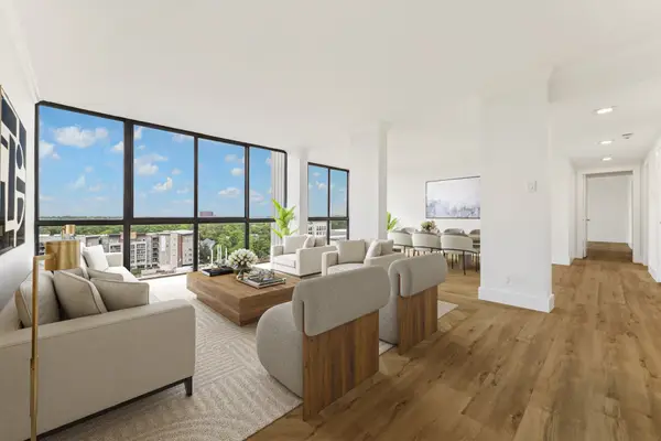 5001 Woodway Drive #1305, Houston, TX 77056