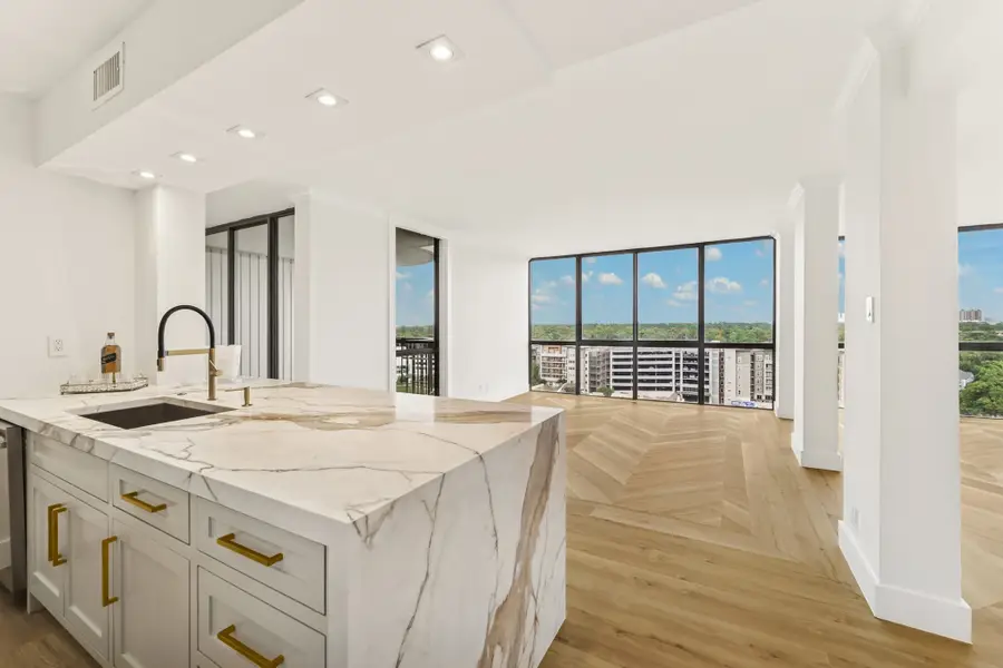 5001 Woodway Drive #1305, Houston, TX 77056 - #2