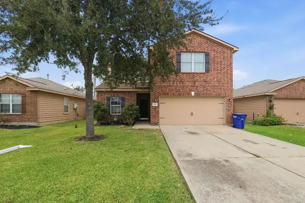 915 Paradise Road, Baytown, TX 77521