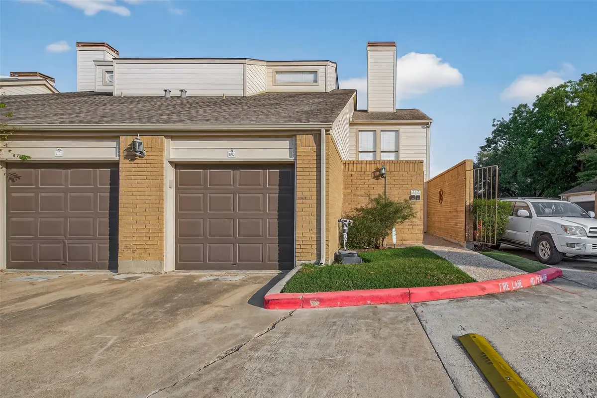 2277 S Kirkwood Road #1002, Houston, TX 77077 - Image #1