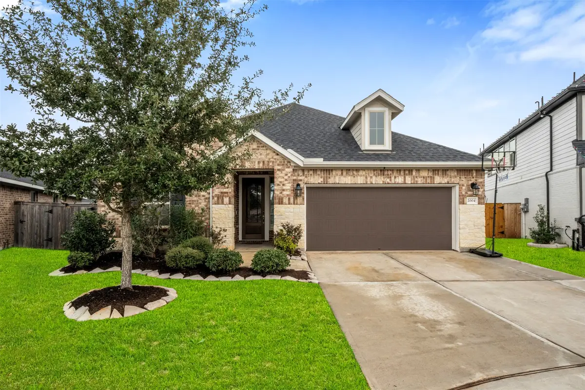 2004 Sadtler Ridge Circle, La Porte, TX 77571 - Image #1