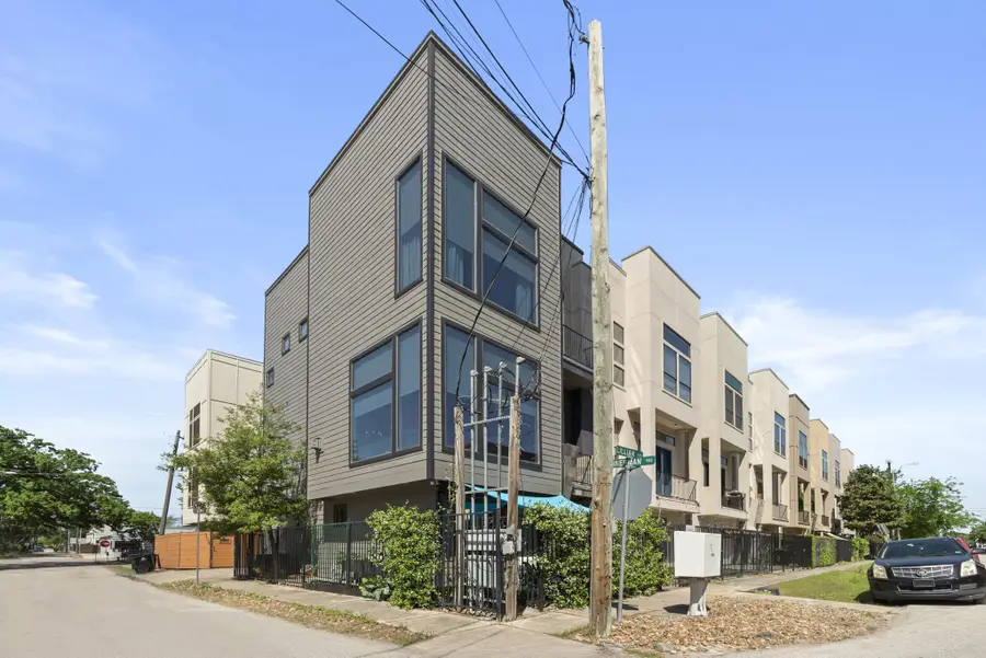 5122 Lillian St, Houston, TX 77007 - #3