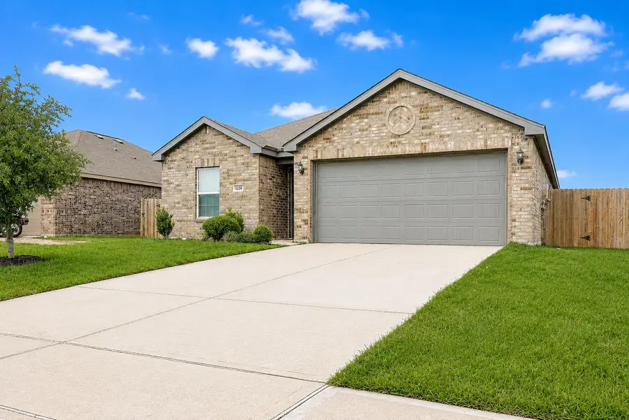 1219 Paradise Found Drive, Iowa Colony, TX 77583 - #2