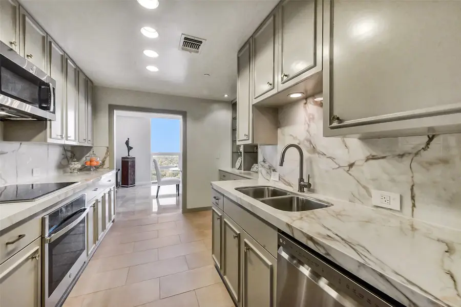 5100 San Felipe Street #164, Houston, TX 77056 - #2