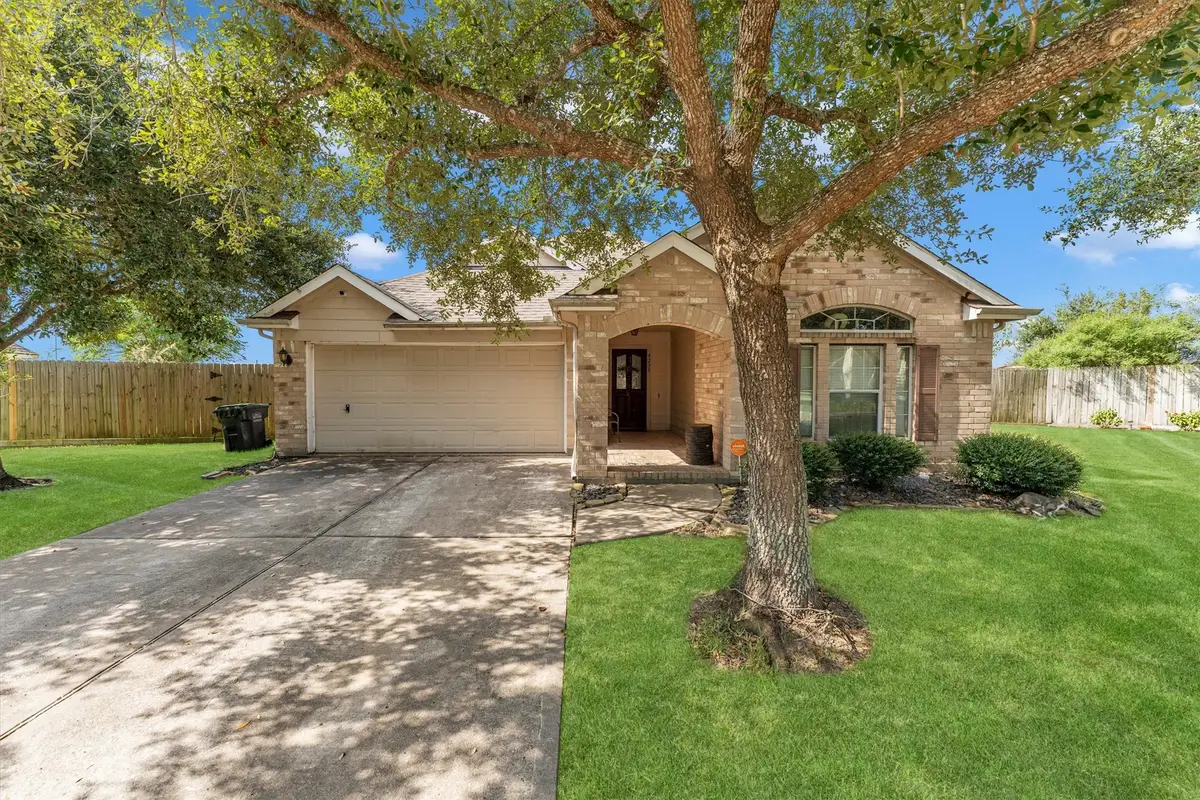 4208 Parry Drive, Pearland, TX 77584 - #1