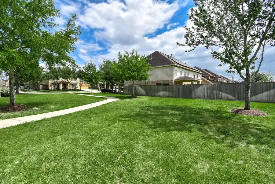 5039 Crystal Bluff Court, Richmond, TX 77407 - #2