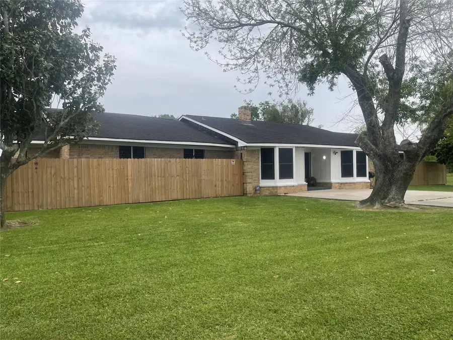5001 Texas Avenue, La Marque, TX 77568 - #2