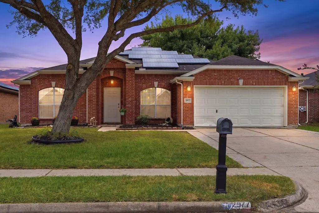2977 Community Drive, Alvin, TX 77511 - #1