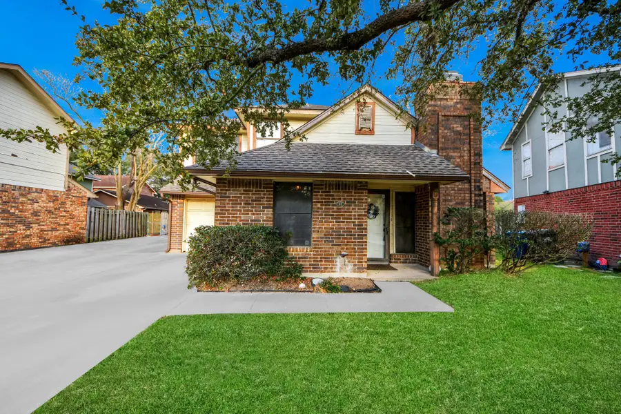 25 Regency Lane, Houston, TX 77088 - #2