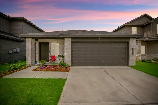 1010 Muscadine Vine Lane, Houston, TX 77090