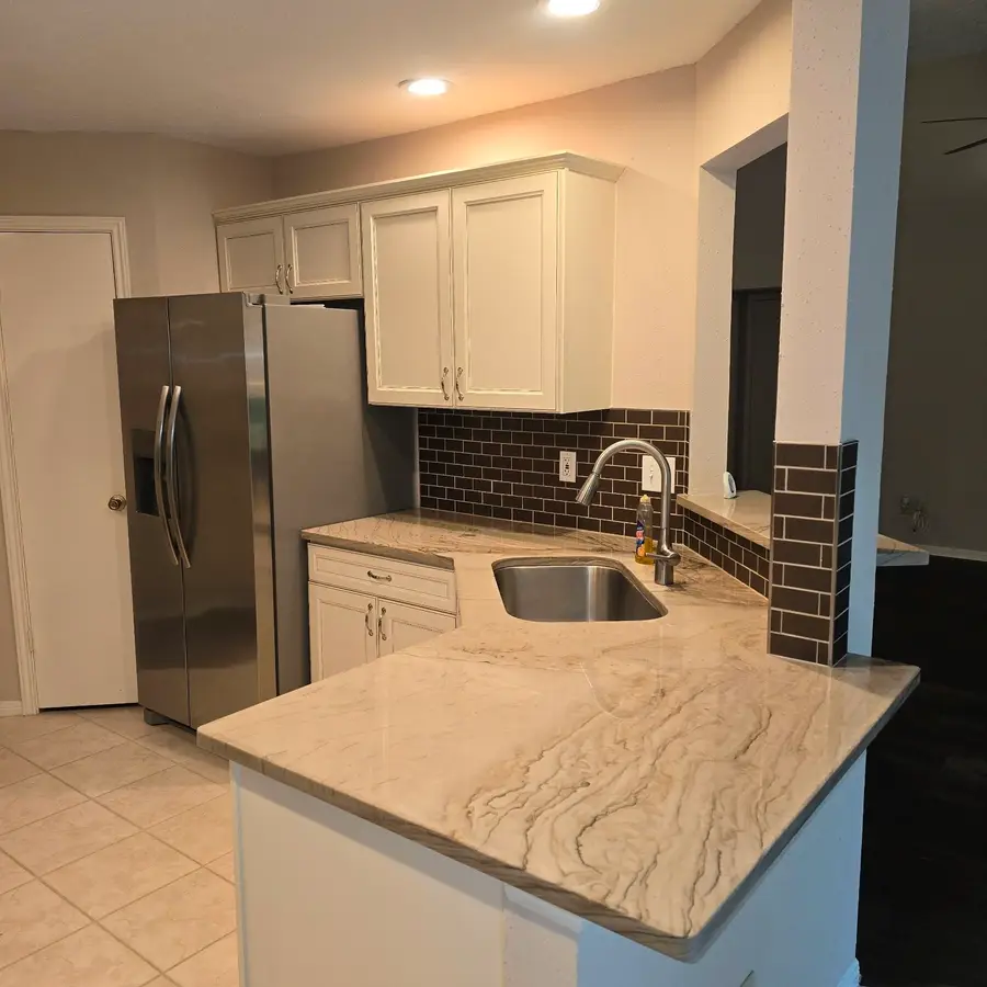 2827 Creek Manor Drive, Houston, TX 77339 - #3
