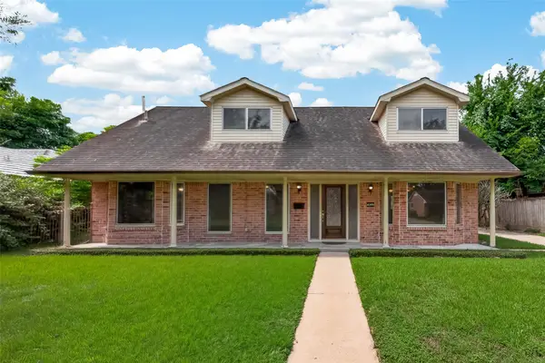 4305 Goldfinch Street, Houston, TX 77035