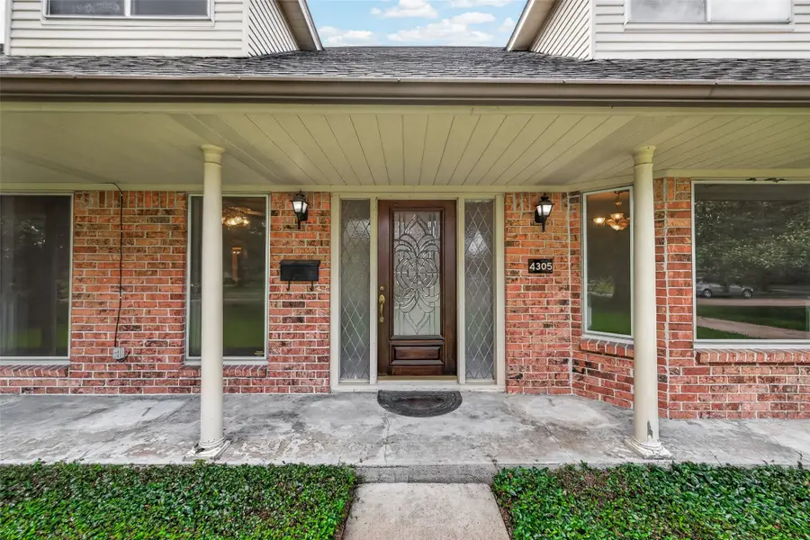 4305 Goldfinch Street, Houston, TX 77035 - #2