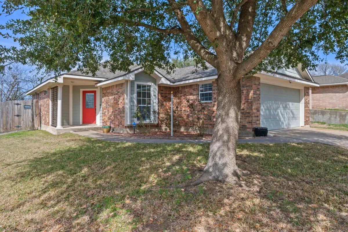 501 Riggs Street, Brenham, TX 77833 - #1
