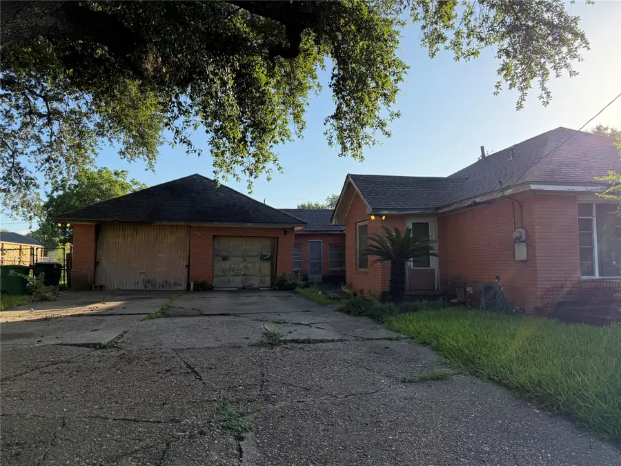 4537 Teton Street, Houston, TX 77051 - #3