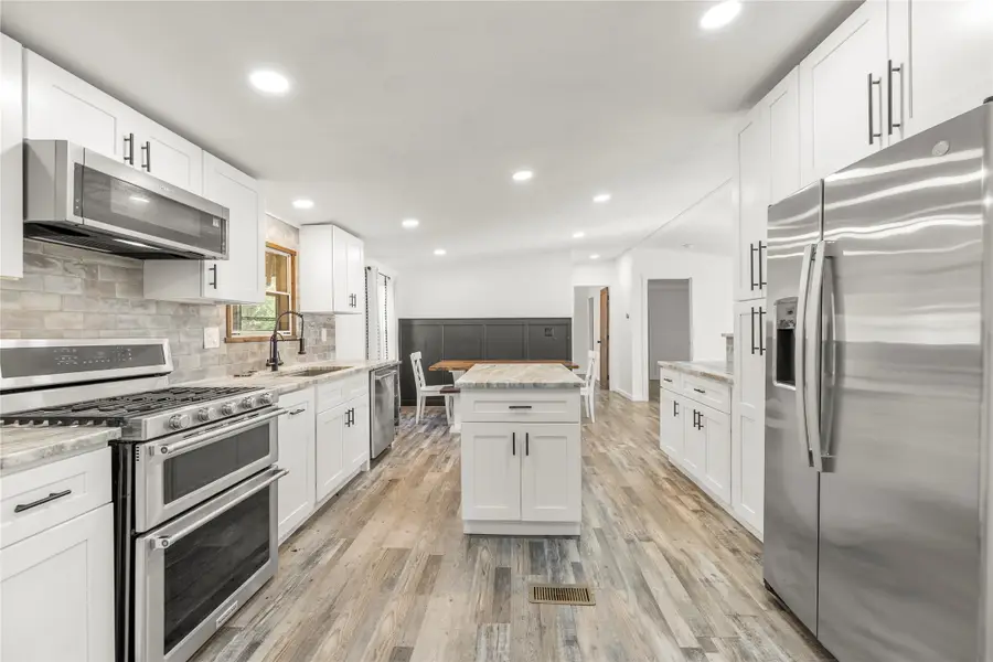 21150 Arnsworth Road, Montgomery, TX 77356 - #2