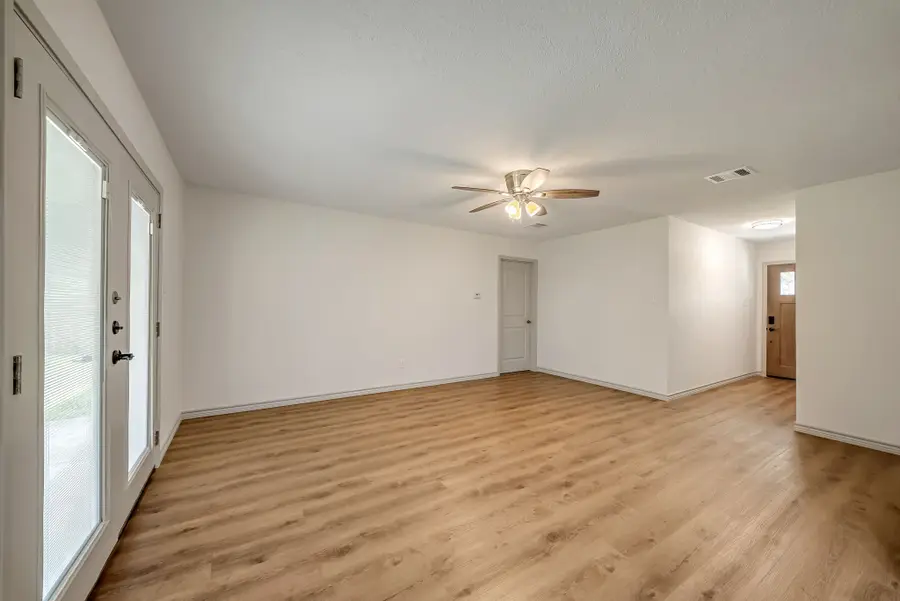 1109 Warren Street, Deer Park, TX 77536 - #2