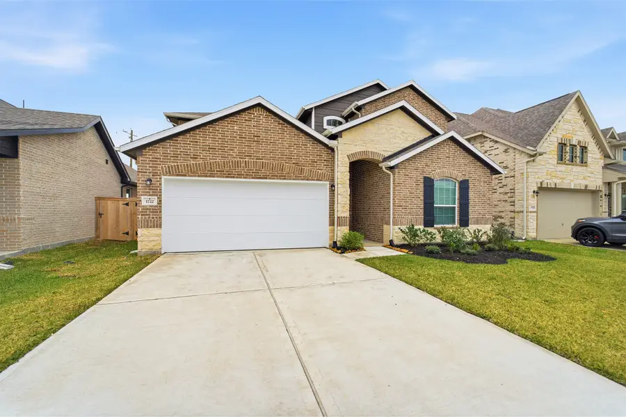 1722 Navigation Lane, Angleton, TX 77515 - #3