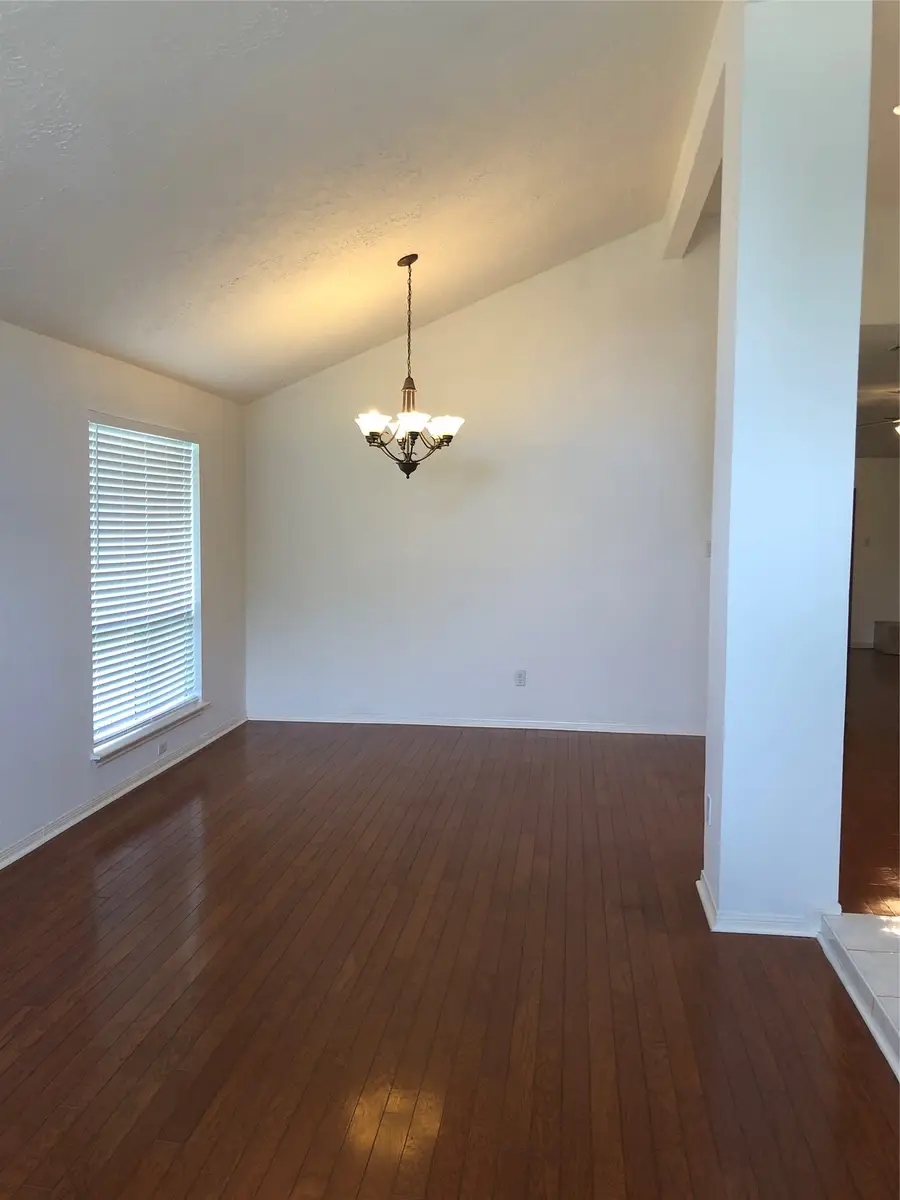 10810 Swan Glen Drive, Houston, TX 77099 - #3