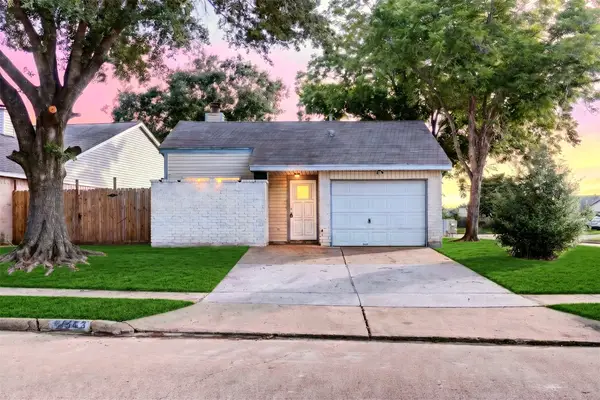 19963 Sutton Falls Drive, Cypress, TX 77433