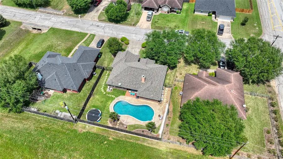 1608 Allison Street, Brenham, TX 77833 - #2