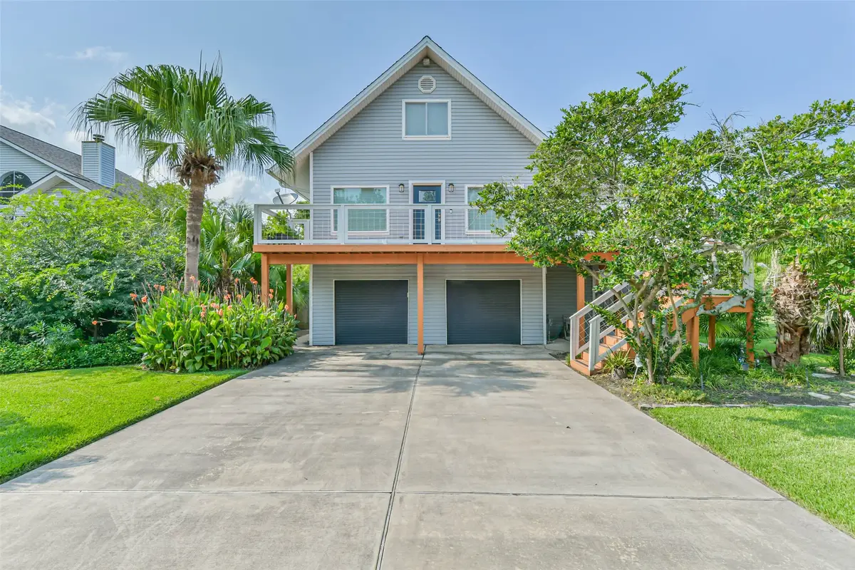 208 Baywood Street, Shoreacres, TX 77571 - #1