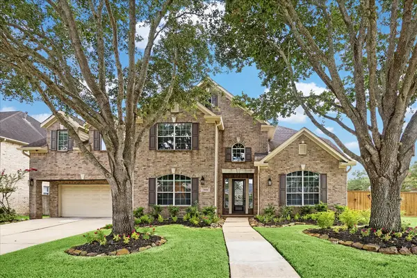 7906 Emerald Haven Drive, Sugar Land, TX 77479