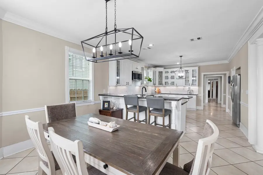 3806 Avenue S, Galveston, TX 77550 - #3