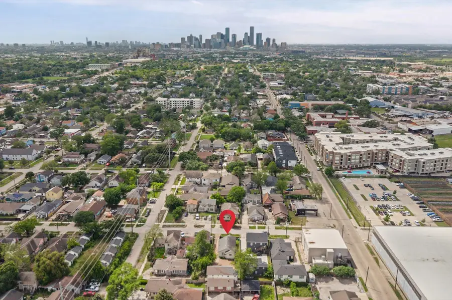 27 Norwood Street, Houston, TX 77011 - #2