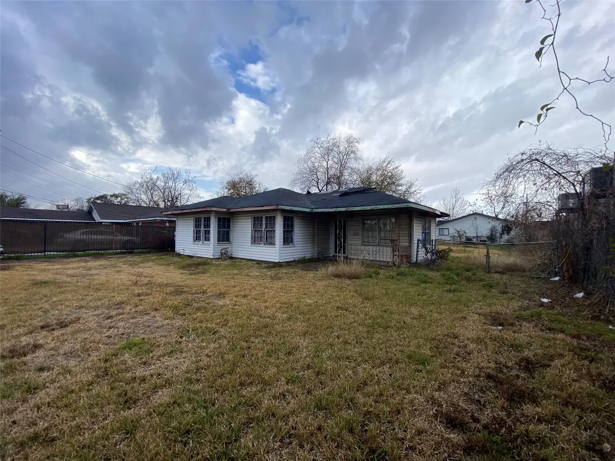 521 E Witcher Lane, Houston, TX 77076 - #1